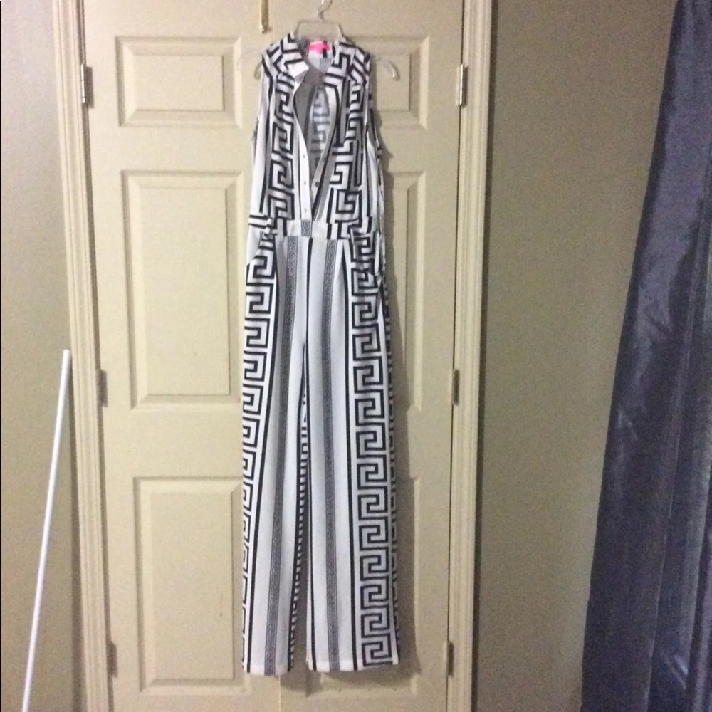New Aztec Jumpsuit Sz M